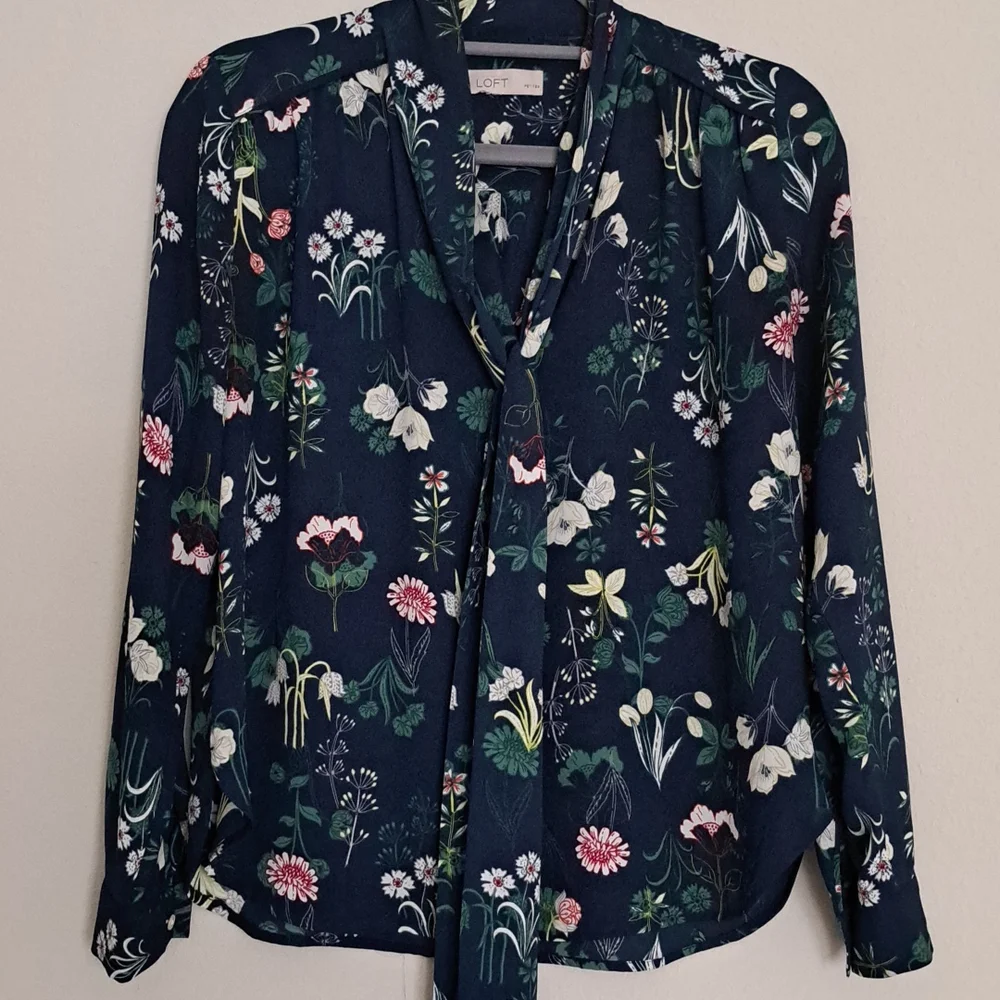 LOFT Petites Floral Career Top size S - Picture 3 of 6